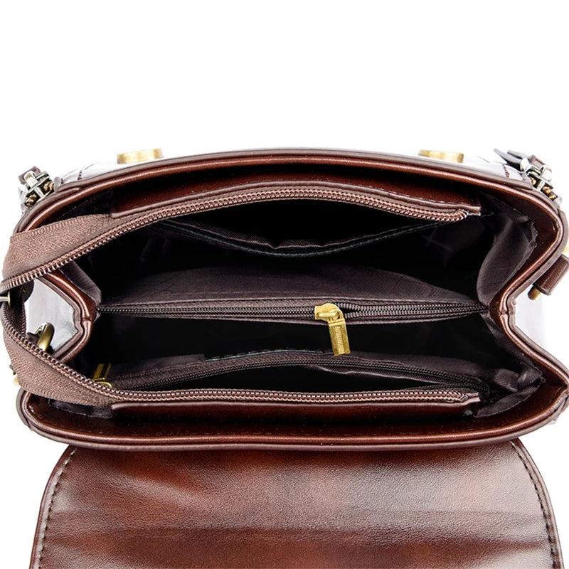 Bolsa feminina de couro macio