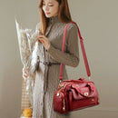 bolsa em couro sintetico para mulheres de classe